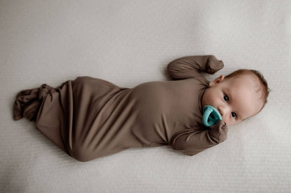 Ribbed Cocoa Brown Ribbed Knotted Gown & Hat