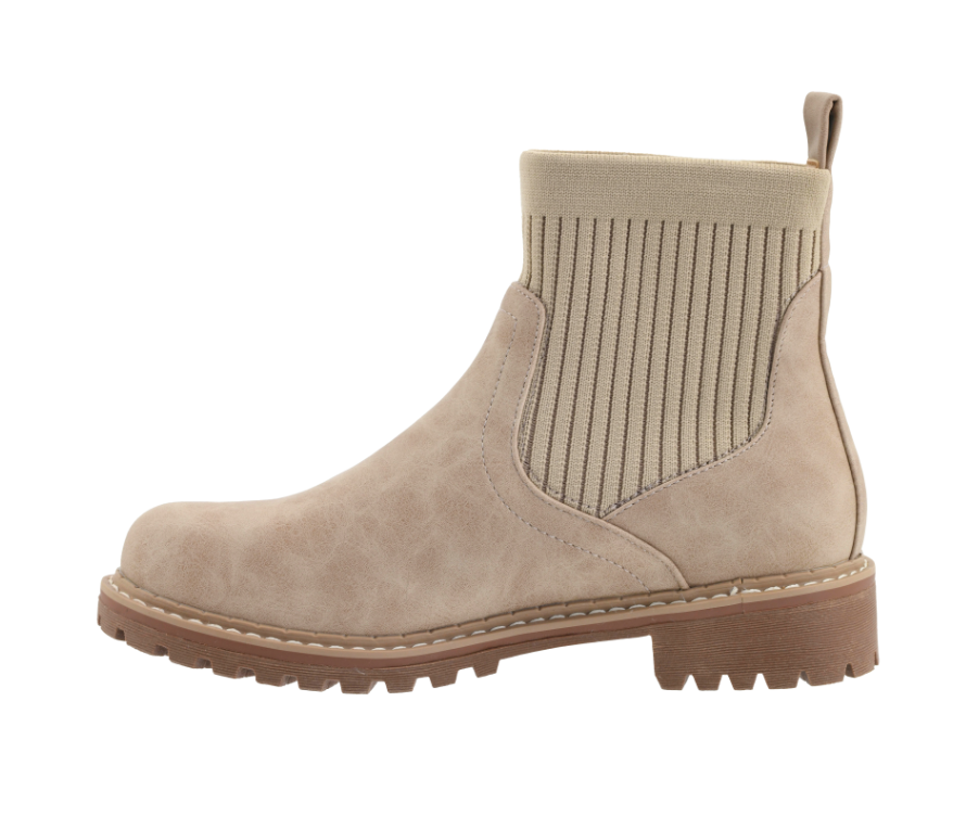 Corkys Cabin Fever Boots in Camel